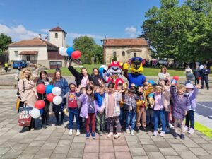 Read more about the article Заједно и безбедно кроз детињство